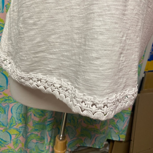 Lilly Pulitzer Jaylene top - Picture 3 of 4